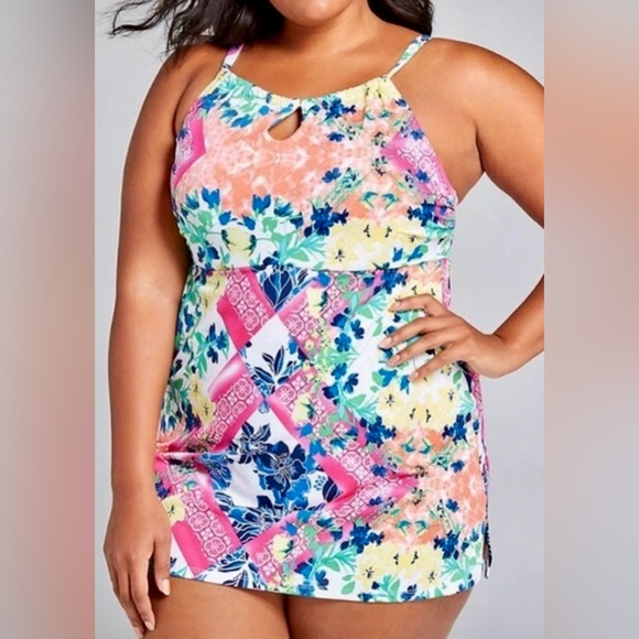 Cacique NWT Swimdress No Wire High Neck Patchwork Adjustable Straps Size 24 - Picture 1 of 15